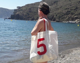 Nautical Beach Tote, Recycled Sail Handbag, Personalized Beach Totebag, Sea Bag, Beach Bag, Handcrafted Sailbag, Strandtasche Recycelt