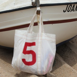 Nautical Beach Tote, Recycled Sail Handbag, Personalized Beach Totebag, Sea Bag, Beach Bag, Handcrafted Sailbag, Strandtasche Recycelt image 2