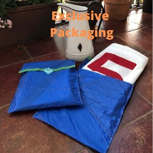 Packaging Recycled Sail Bag by Aqualata