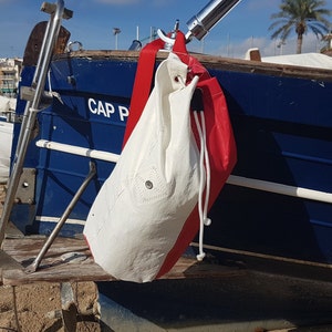Shoulder Sailbag 33 L, Beach Duffle Bag, Backpack Recycled Sail Bag, Upcycled Sail Rucksack, Recycled Sail Duffle Bag, Nautical Backpack, Sailcloth Duffle by Aqualata
