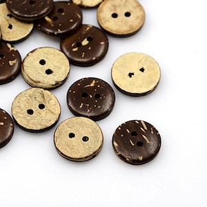 20 coconut buttons 15 mm (0.6 inch) round brown