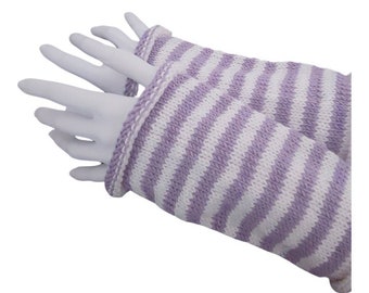 Wrist warmers 100% merino wool, hand-knitted, creamy white / light purple - ladies - one size - model 9