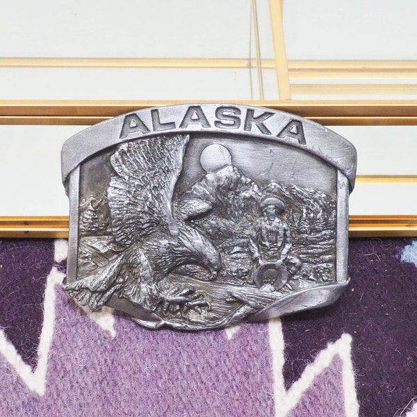 80s Alaska Eagle Belt Buckle - Vtg Alaska Souvenir Belt Buckle - 1984 Pewter Siskiyou Gold Panning Belt Buckle - Outdoorsman - Gift for Him