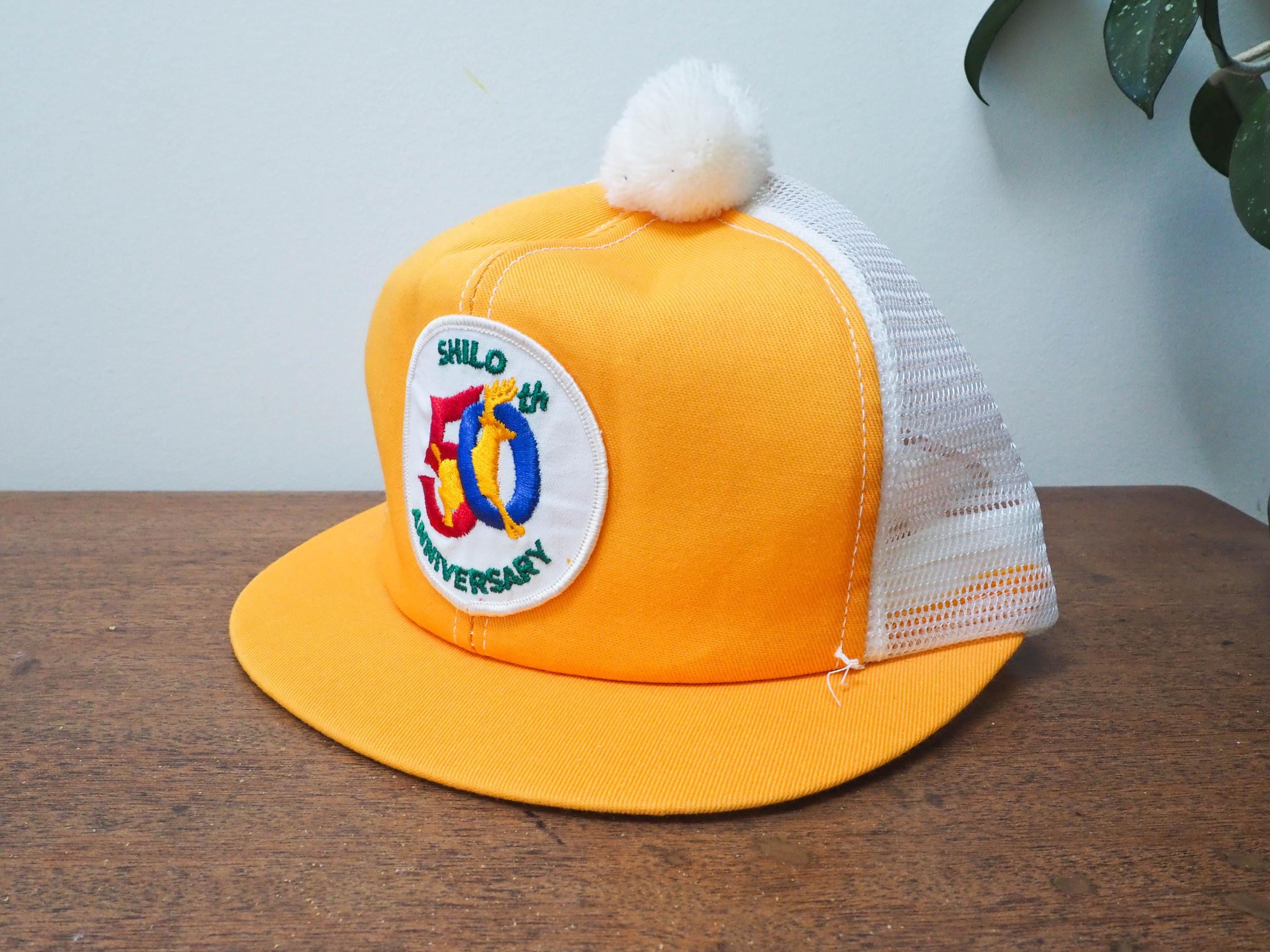 pomさん Vtg Short Brim Pom Trucker Hat - Vintage Snap Back Hat - VTG