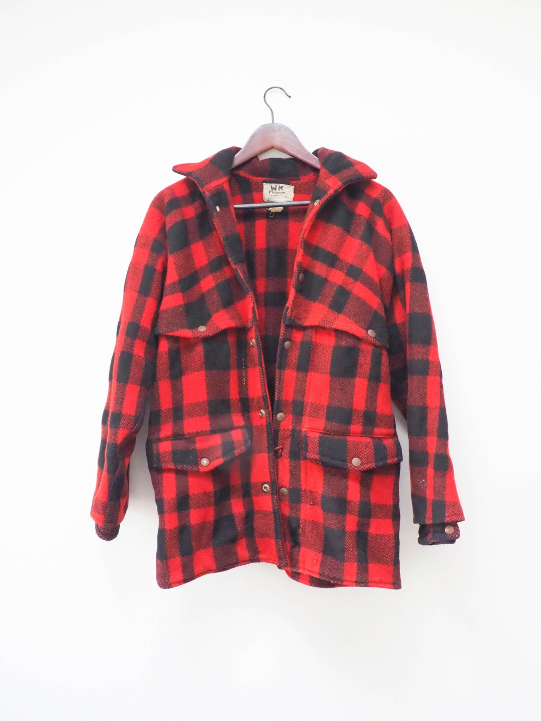 Vtg Pioneer Red Plaid Wool Coat Heavy Wool Hunting Jacket Button up ...