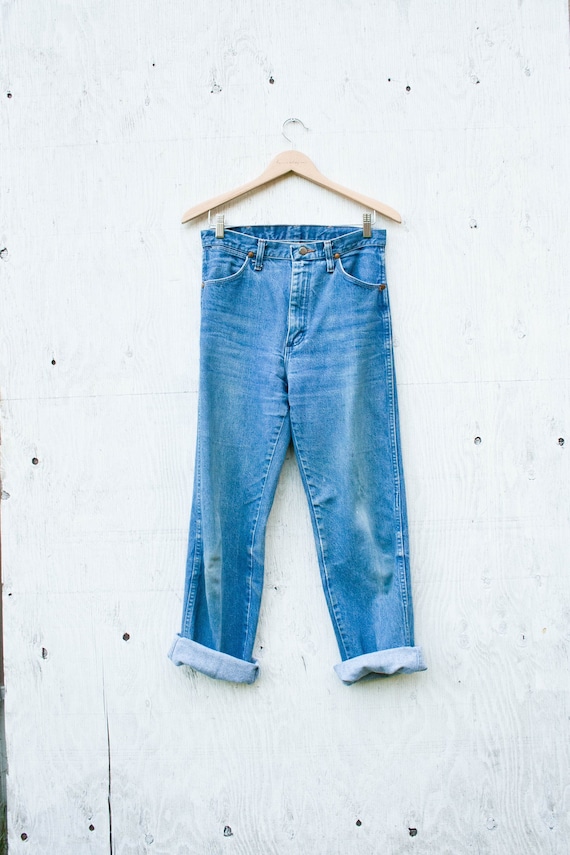 Wrangler Blue Jeans - 30 Waist - High Waist Mom J… - image 1