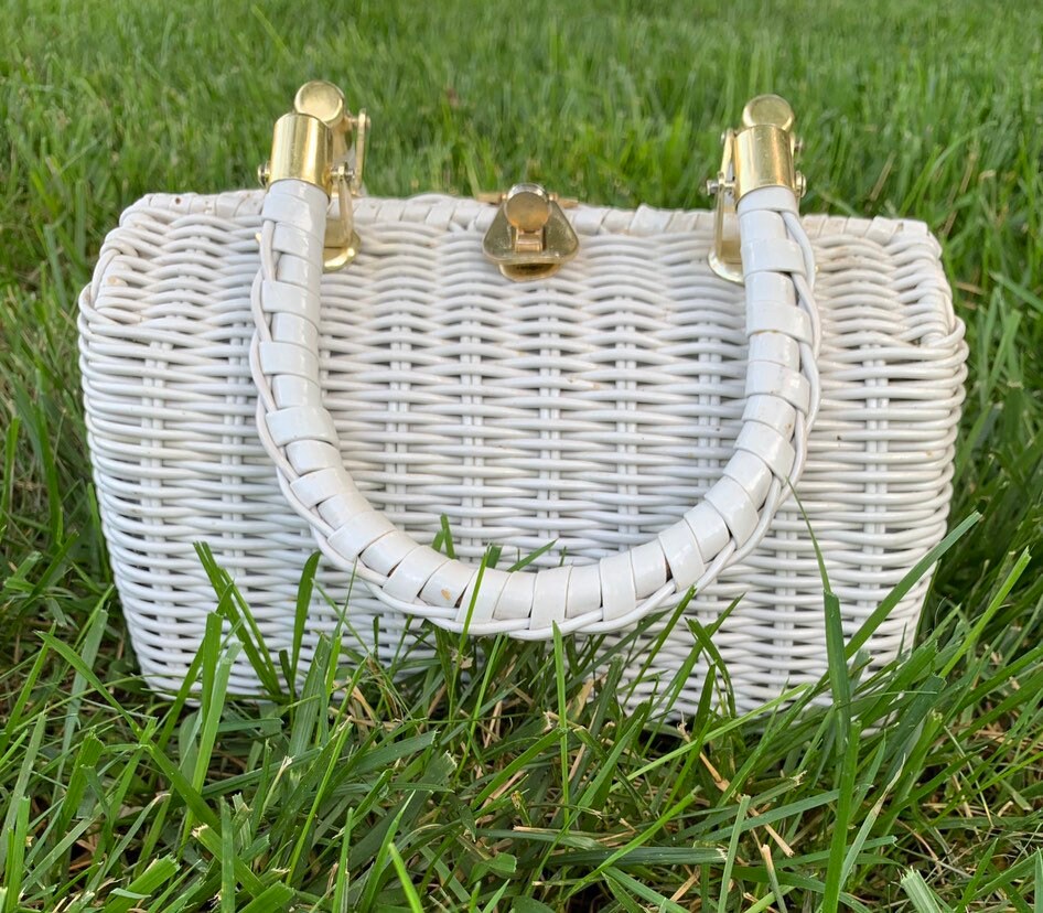 White Basket Weave Purse