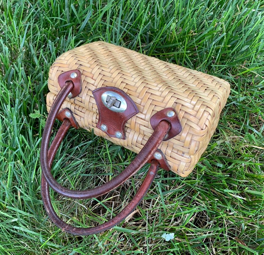 Small Basket Weave Purse
