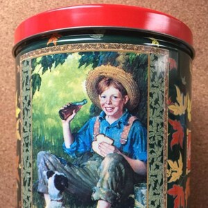 Coca Cola Collector's Tin Canister NOS with Original Unopened Jigsaw Puzzle Vintage 1998