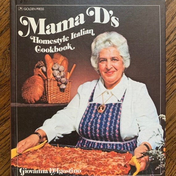 Mama D’s Homestyle Italian Cookbook 1975 Rare Collectible