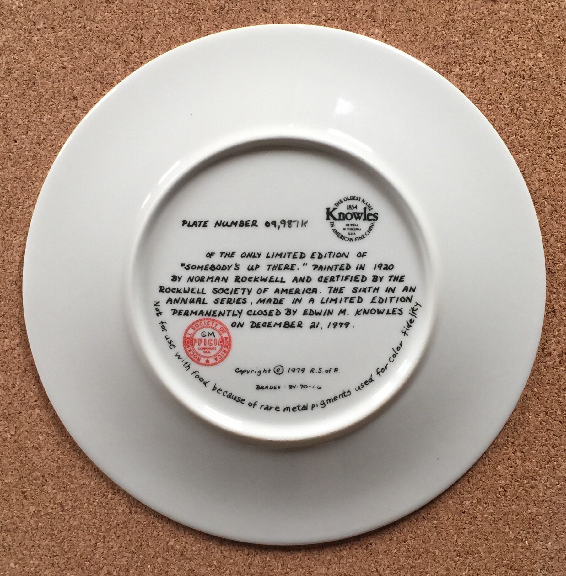 norman-rockwell-collectible-knowles-plate-somebody-s-up-there-fine