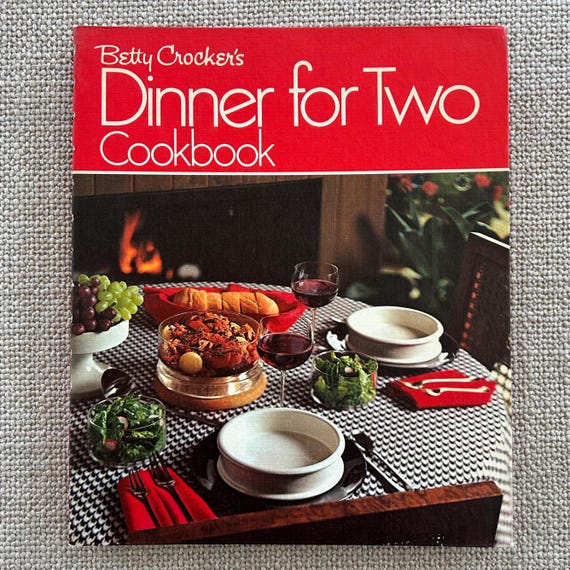 Betty Crocker’s Cookbook Classic Pie Cover 1969 Five Ring Tabbed Binder Recipe Collection
