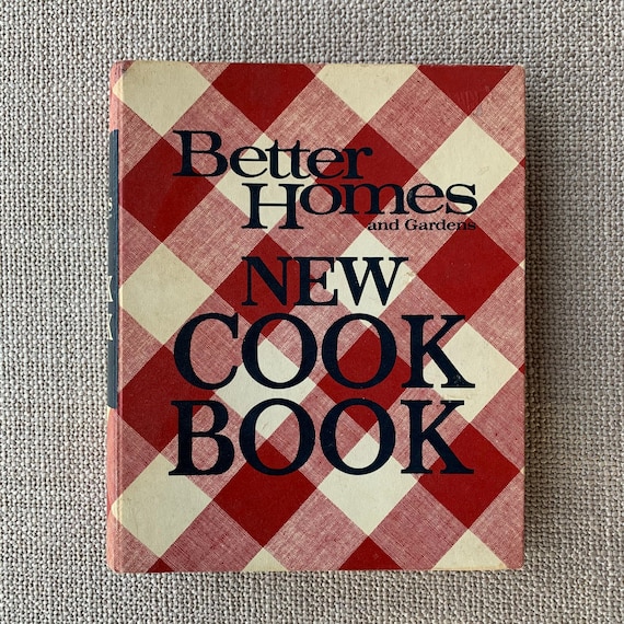Better Homes and Gardens “New Cook Book” Vintage 1968 Cookbook Three Ring Tabbed Binder Edition