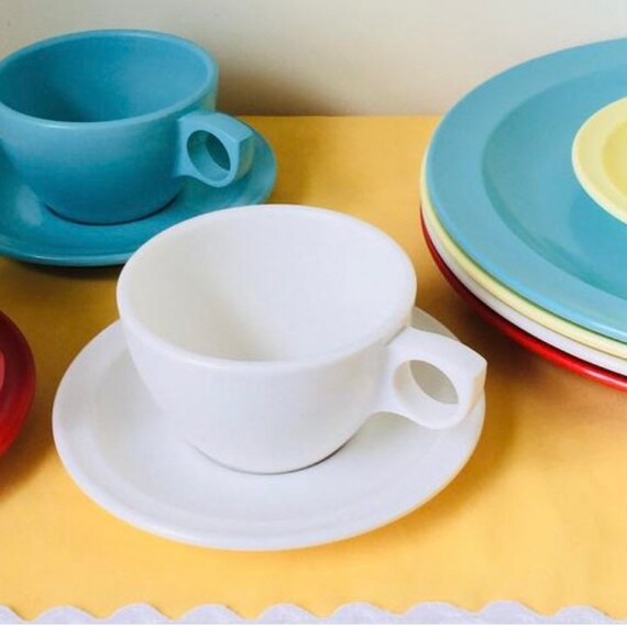 Melamine 1960s Dishware Set