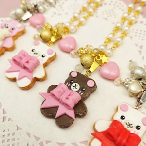 Bear shaped cookie with beads / different variations / necklace