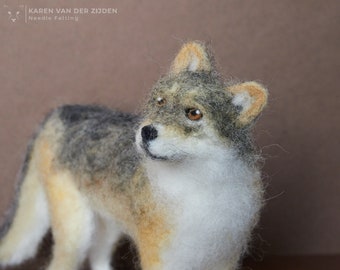 Needle Felted  Wolf, gray wolf figurine, realistic handmade needle felted animal ornament, needle felting gift