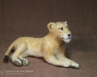 Needle Felted Lion, Lioness, felt animal, realistic big cat figurine,  handmade African safari ornament, fibre art statue