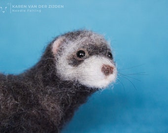 Needle Felted Ferret / Polecat, realistic animal figurine, handmade wool felt ornament, ferret sculpture