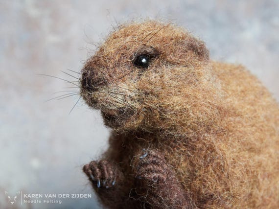 Needle Felted Beaver • Realistic Wool Animal Figurine • Handmade Fiber Art Collectible