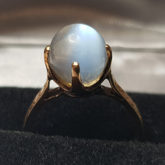 Victorian 14ct Gold Moonstone Ring
