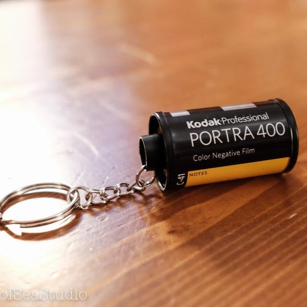 Kodak Portra 400 35mm Film Roll Canister Keychain Photography Gift Car Keys Backpack Bag Analog