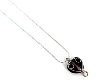 Silver / chain / heart / charm / necklace / pendant / jewelry / jewellery / gift