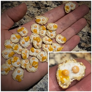 Miniature / Egg / eggs / fried / breakfast / dollhouse/ food / miniatures / scale
