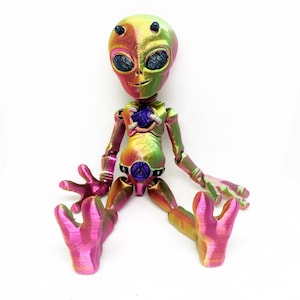 3D printed  / articulated / alien / extraterrestrial / fidget / toy