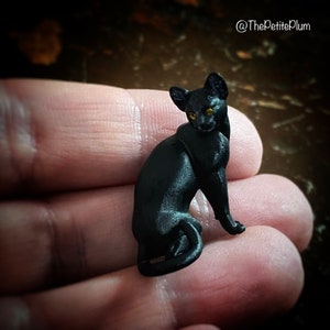 Miniature / black / cat / kitten / Halloween / animals / dollhouse / miniatures / scale / art / handmade