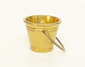 Miniature / brass / bucket / pail / collectible / miniatures / vintage / antique / dollhouse / furniture / rare