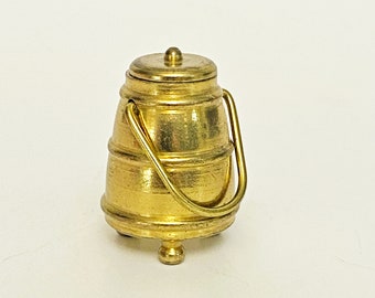 Miniature / brass / cauldron  / with lid / collectible / miniatures / vintage / antique / dollhouse / furniture / rare