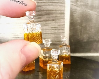 Miniature / Liquor / bottle / decanter / beverages / drink / furniture / dollhouse / food / miniatures / scale / handmade
