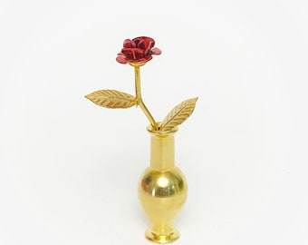 Miniature / brass / rose / vase  / collectible / miniatures / vintage / antique / dollhouse / furniture / rare