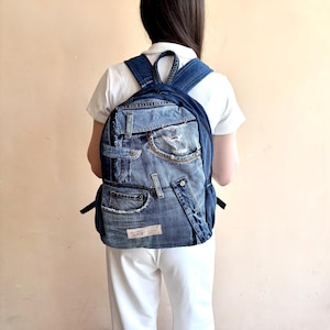 Sac à dos en denim recyclé/sac à dos patchwork/sac à dos en jean vintage/Grand sac à dos de voyage/sac à dos en jean minable