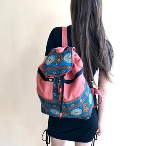 Boho Rucksack/Ethno Leinen Rucksack/gesteppter Rucksack/Hippie Tasche/gemusterter Sommerrucksack/Blumen Canvas Tasche