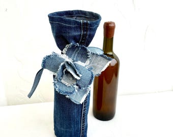 Recycled denim wine gift bag/Gift bottle packaging/Blue jeans drawstring wine bag