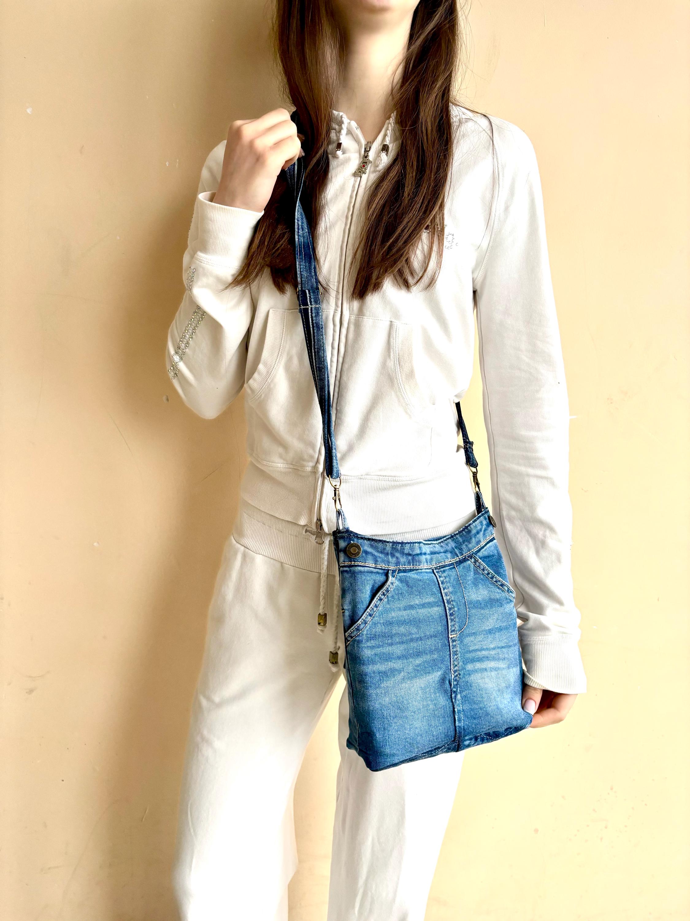 Recycled denim crossbody bag/Denim hobo bag/Vintage jeans crossbody bag/Denim purse/Shabby denim bag