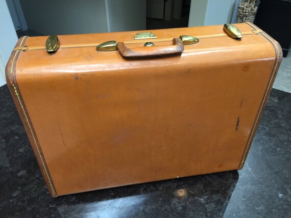 antique samsonite suitcase