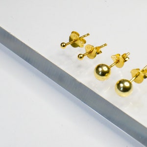 2mm/3mm/6mm 925er Sterling Silber Kugel Ohrstecker mit 14K Echtgoldlegierung, Studs, klein, gold, minimalistisch, niedlich, super klein