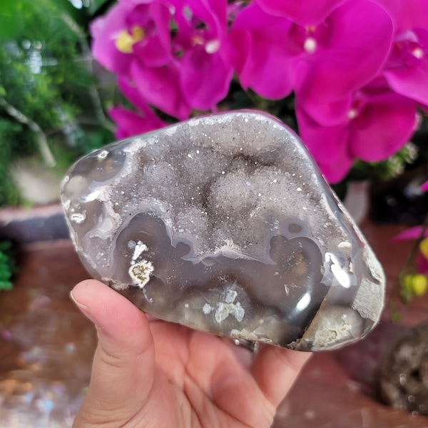 SPARKLY Quartz Druzy with Agate Freeform