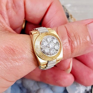 Rolex ring with diamond in the middle best sale