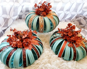 Pumpkins, Canning Lid/ Fall, Thanksgiving, Halloween, Autumn  decorations, Teal