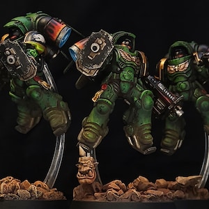 Salamander Inceptors W/ Magnetized Flight Stands - PAINTED