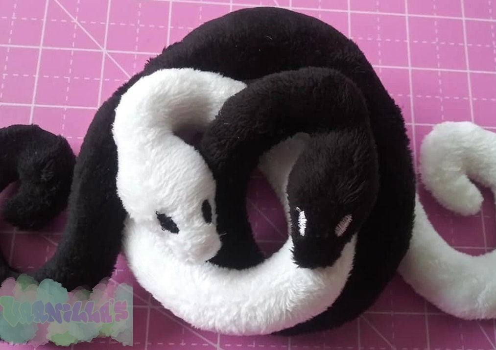 MADE TO ORDER Mini Snake Plushies - Etsy