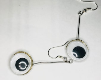 Eyeball oorbellen