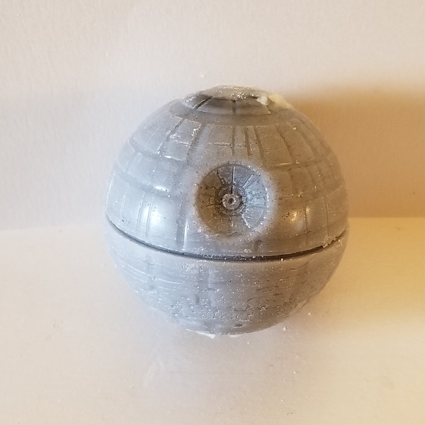 Death Star Candle, Star Wars Inspired Candle, Fun Gift Idea, Unique Gift Idea! Star Wars Fan!
