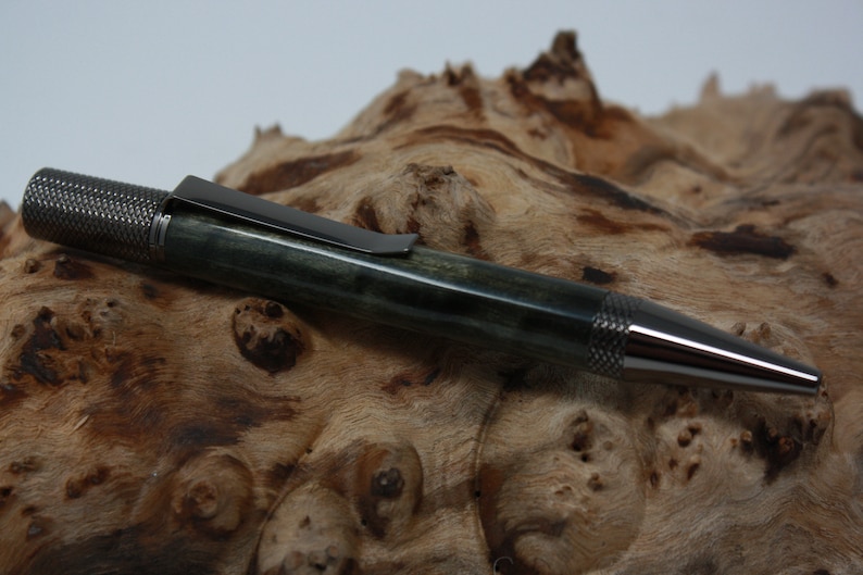 Dyed Cottonwood Elegant Twist Pen