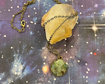 Amuleto zodiacal de Tauro: horóscopo, tarot, cristales, hierbas, brujería, magia, regalo, piedra de nacimiento, joyas, piedras preciosas, talismán, místico, amuleto