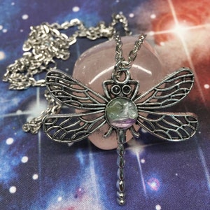 Dragonfly Amulet - Witchcraft, mermaids, faerie, brownies, magical, crystals, fluorite, gemstones, talisman, totem, energy, realm,jewelry