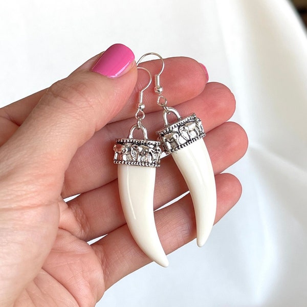 Bone Tusk Earrings - Bone earrings - Silver Earrings -  Punk Gift - White earrings - Tusk Earrings - Bone Jewelry - Tooth Earrings